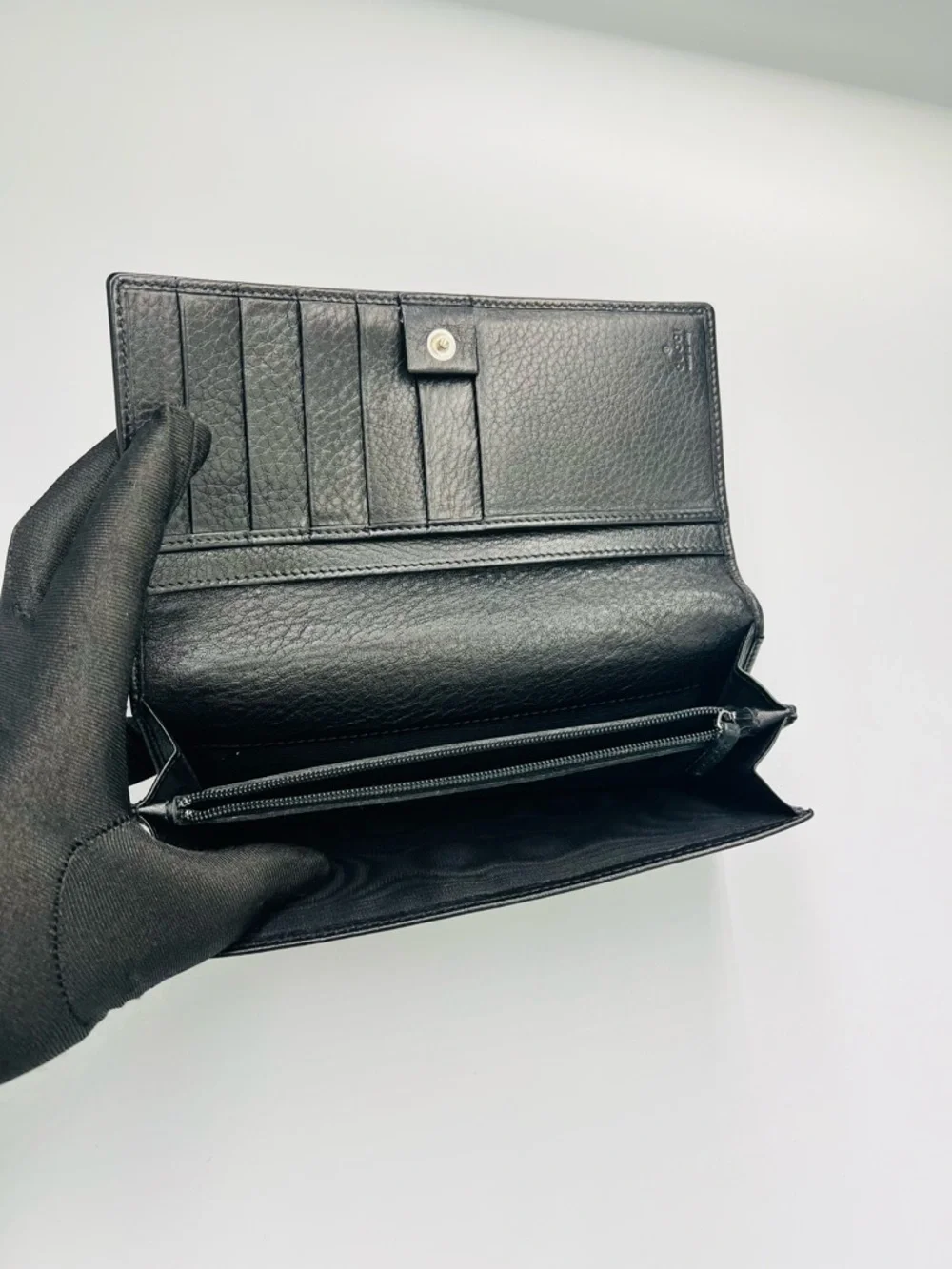 🛑SOLD🛑Gucci Long Bifold Long Wallet - Picture 5 of 11